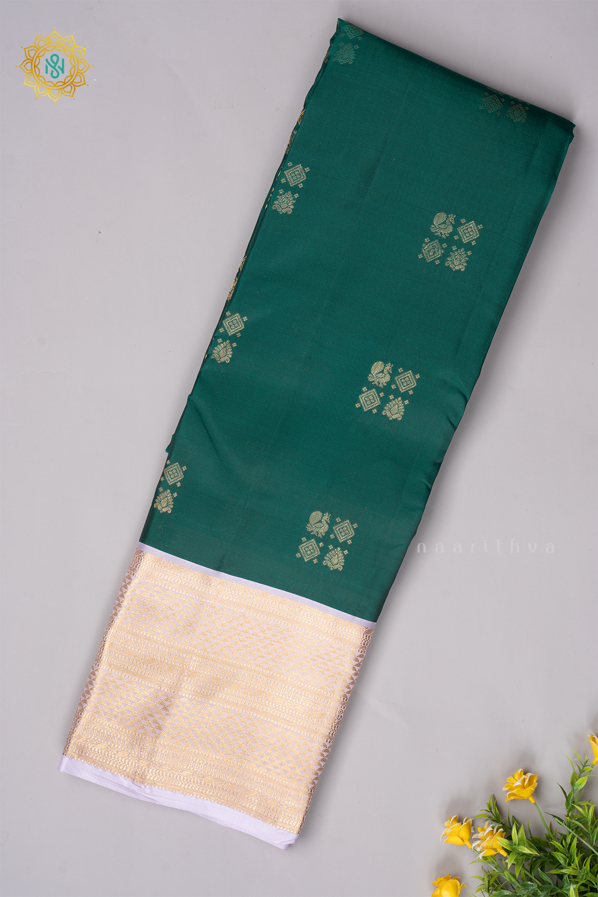 GREEN WITH LAVEDNER - KANJIVARAM PURE MIX
