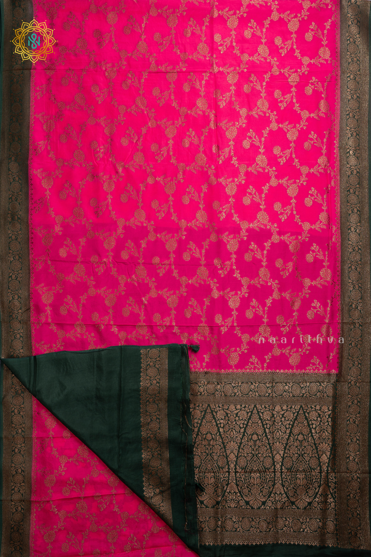 Semi Crepe Silk with Allover Woven Buttas and Contrast Scallop Zari Border,Pallu and Blouse