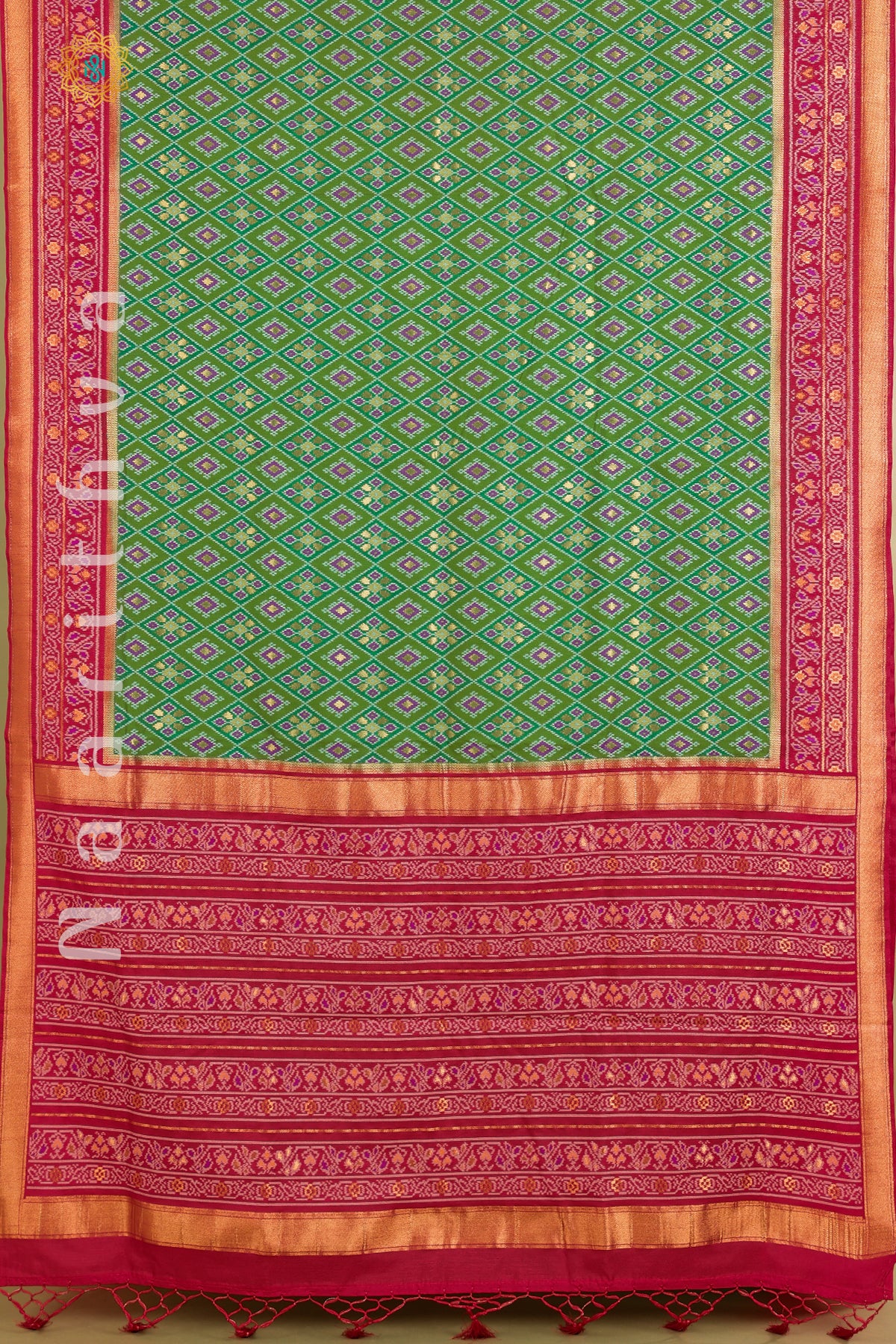 GREEN WITH RED - SILK MIX PATOLA