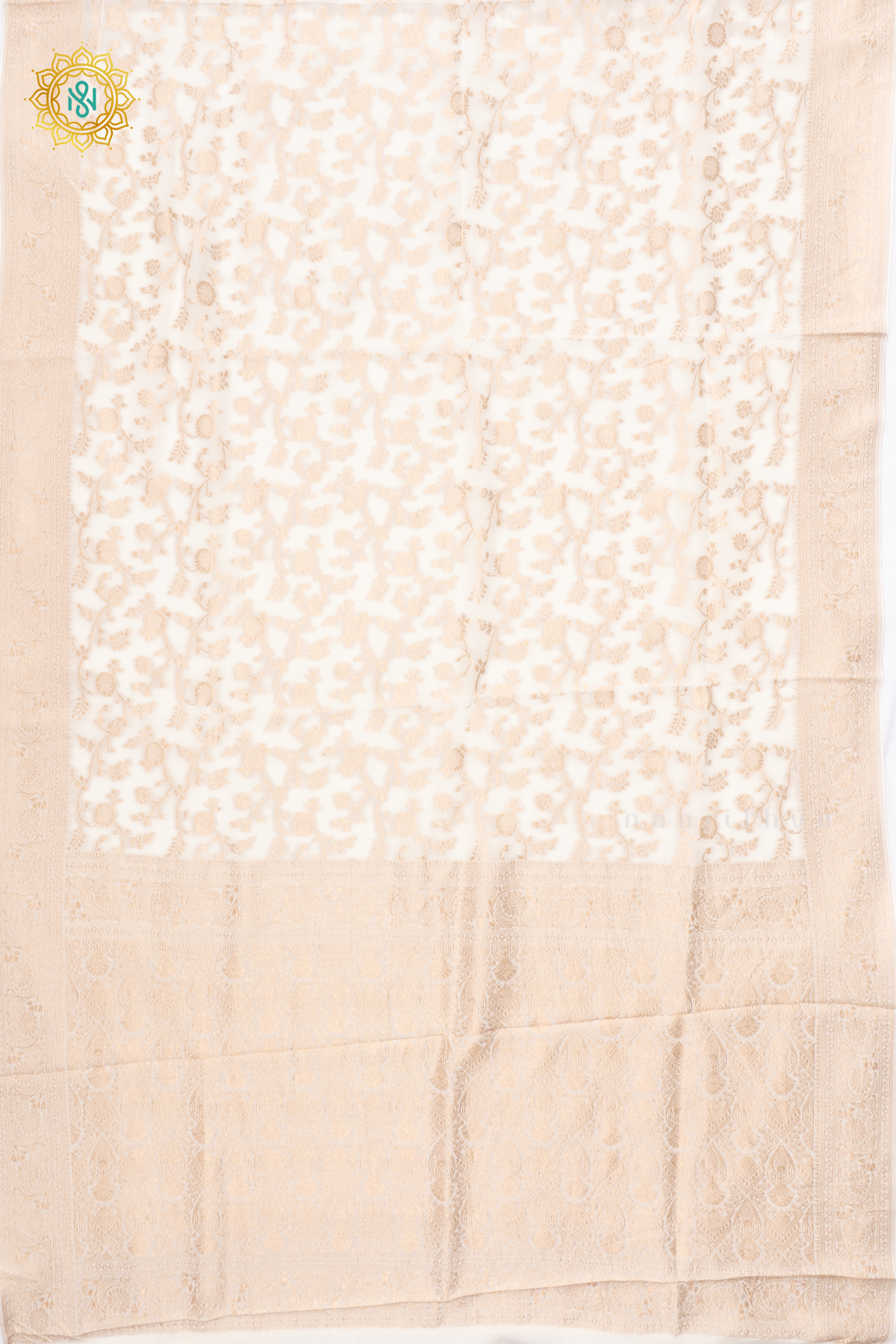 WHITE - SEMI BANARASI CREPE