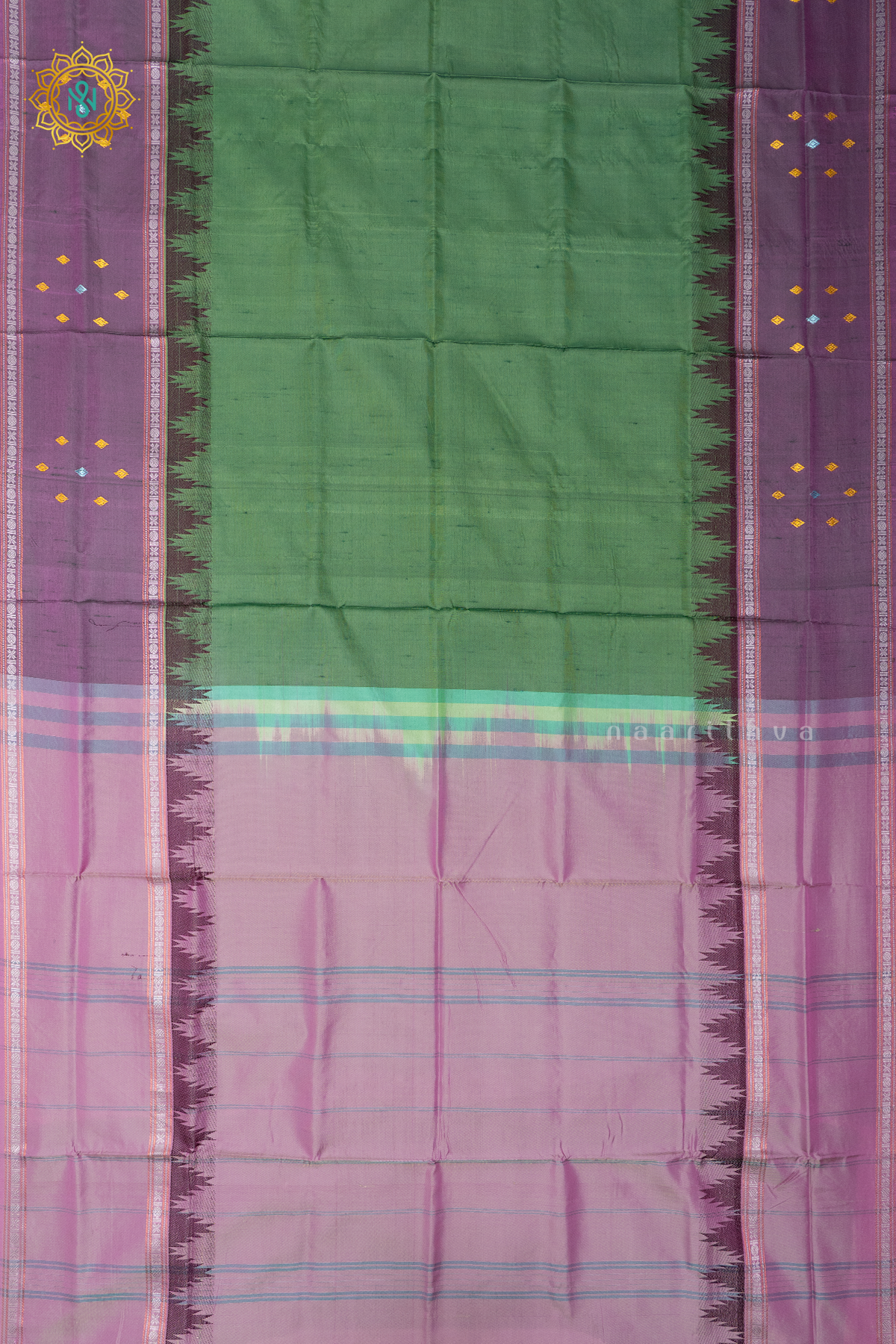 GREEN WITH LIGHT PINK - BANANA PITH