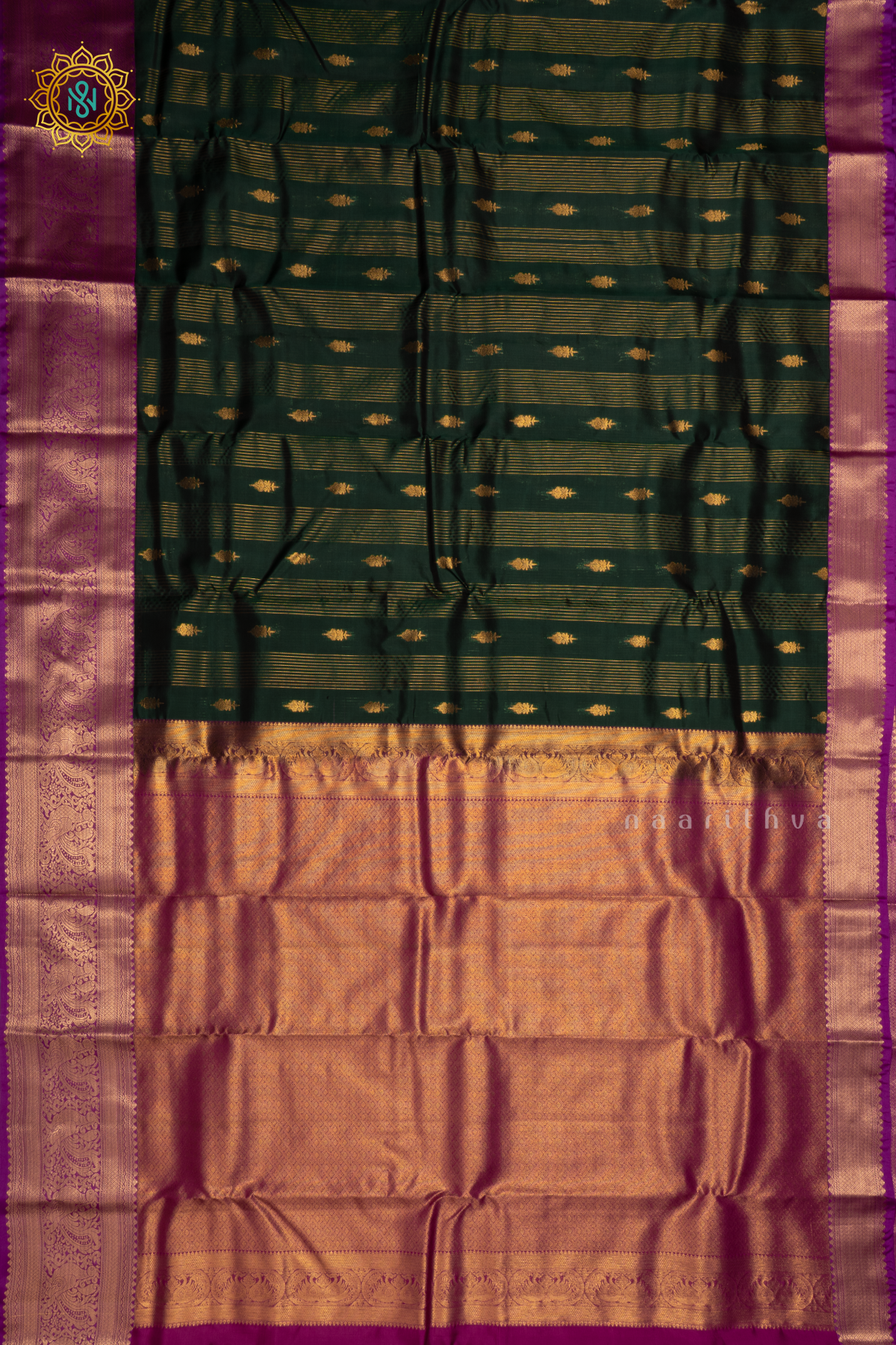 Bottle Green with Magenta  Pure Mix Kanjivaram Silk Saree with Zari Woven Stripes, Buttas and Zari Woven Contrast Border