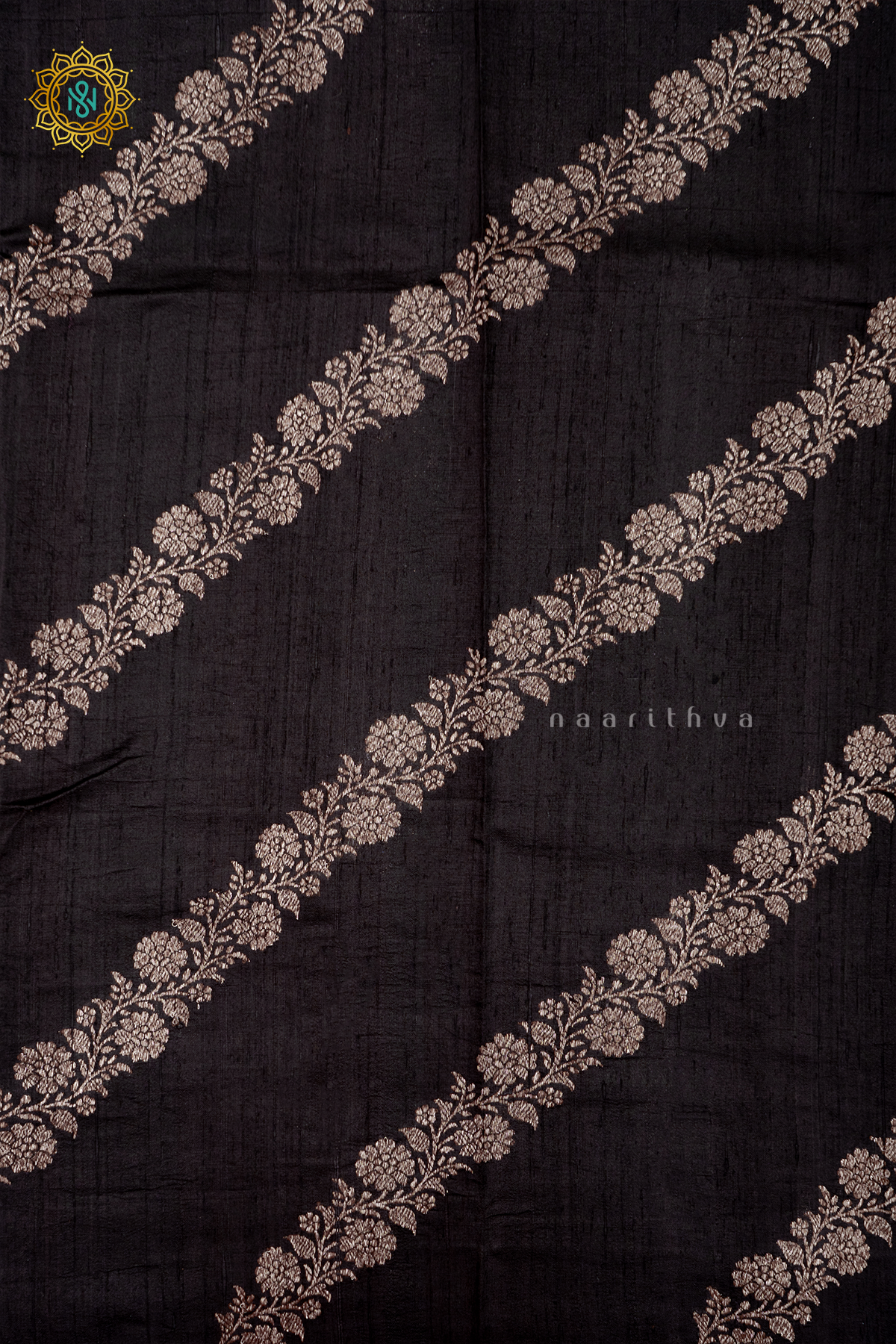 BLACk WITH MAROON - PURE BANARASI RAW SILK