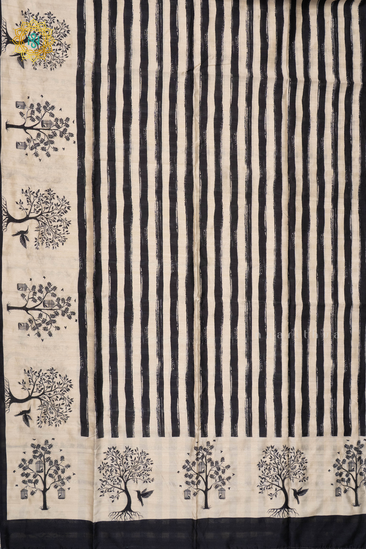 WHITE WITH BLACK - SEMI TUSSAR