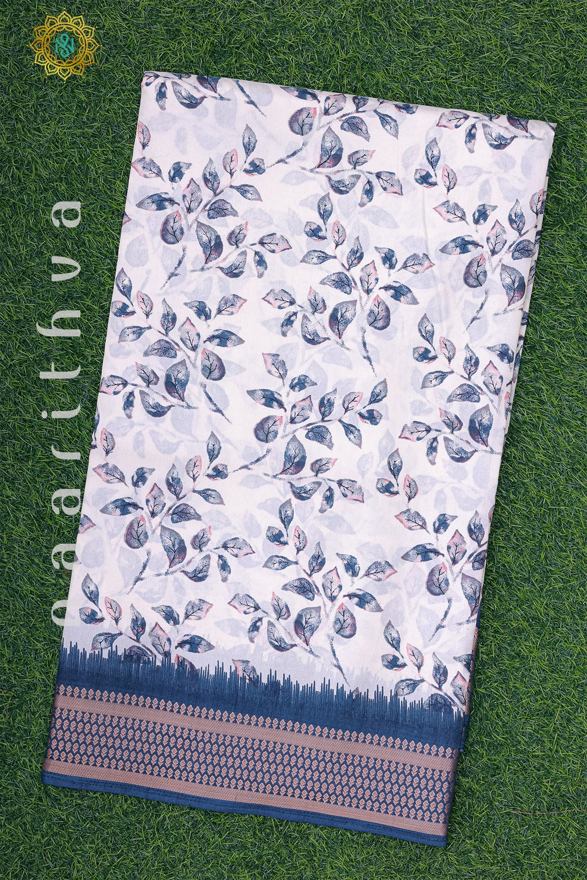 WHITE WITH BLUE - DOLA SILK