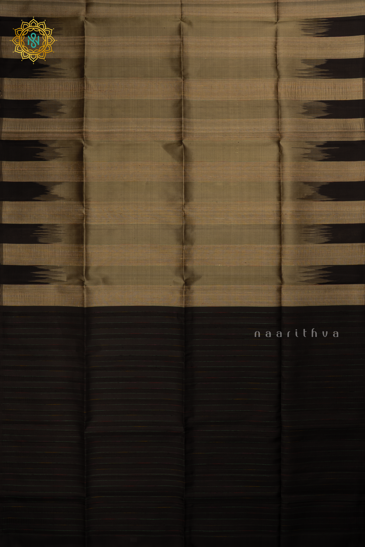 Grey with Black Pure Kanjivaram Soft Silk Saree With Plain Body And Contrast Temple Rising Border, Pallu