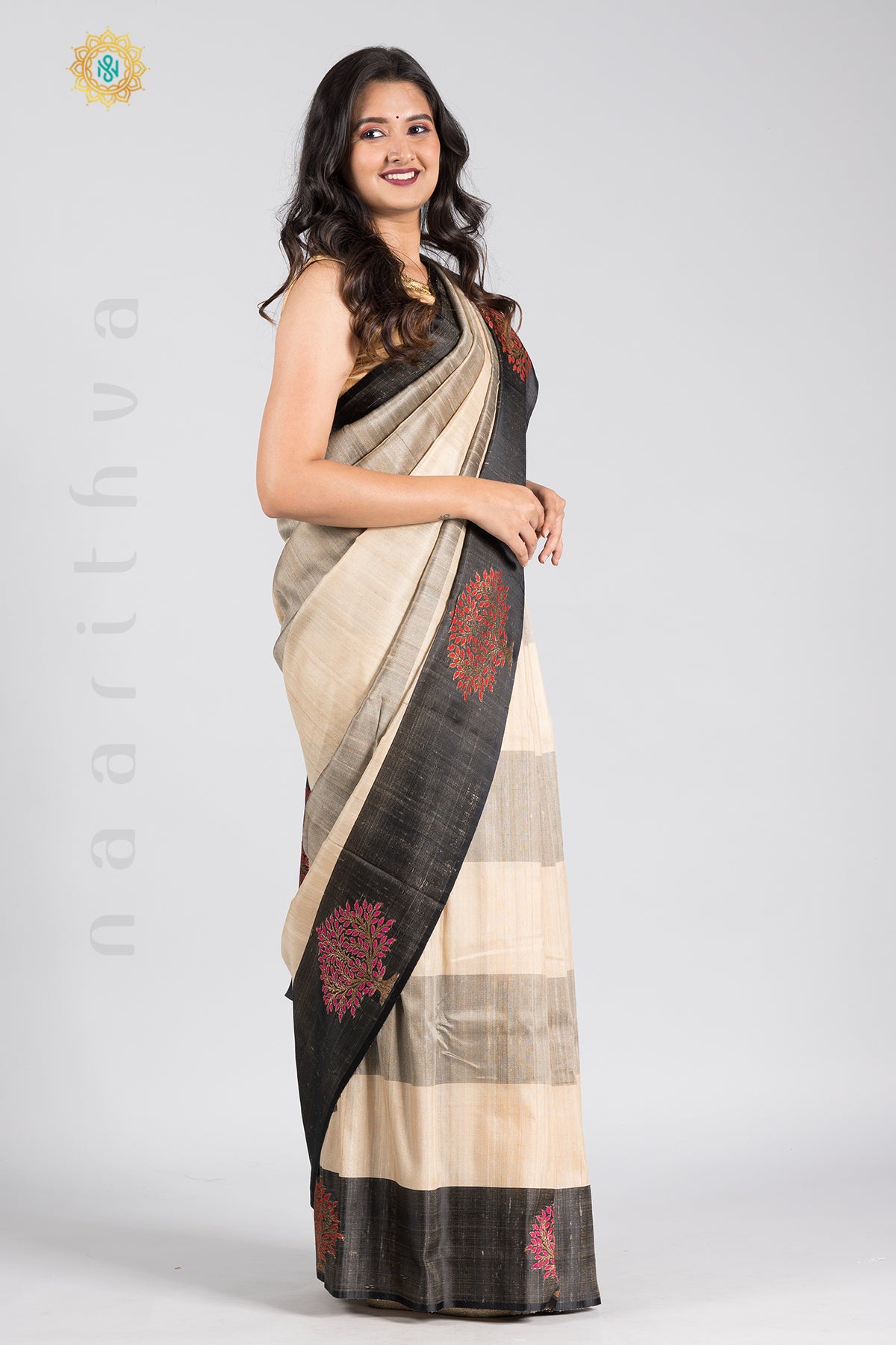 CREAM WITH BLACK - PURE TUSSAR SILK WITH THREAD WOVEN MOTIFS IN SATIN BORDER & ZARI WOVEN PALLU