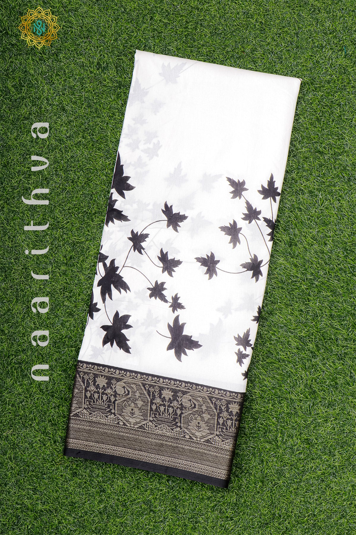 WHITE WITH BLACK - DOLA SILK