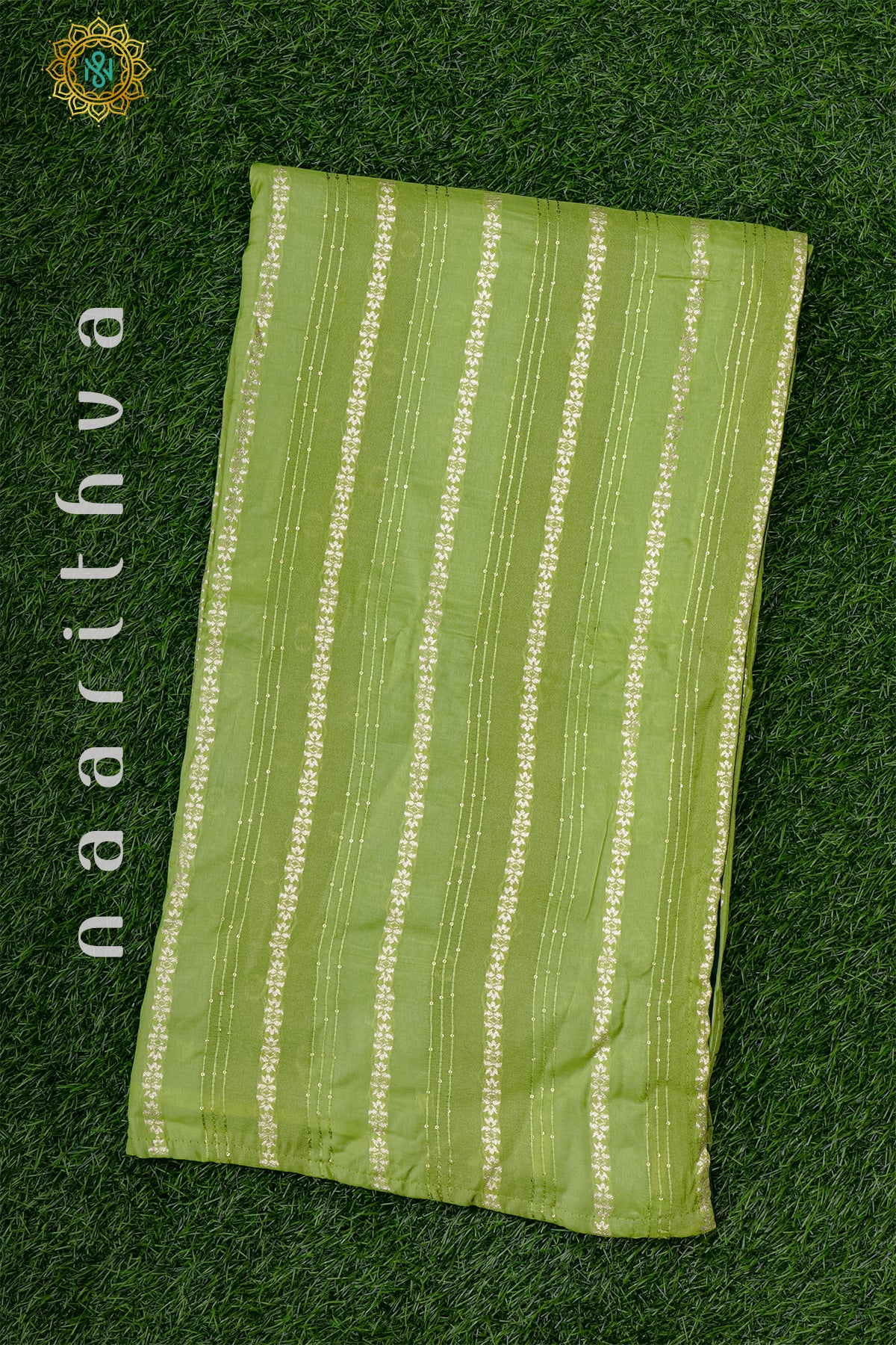 PARROT GREEN WITH BOTTLE GREEN - DOLA SILK