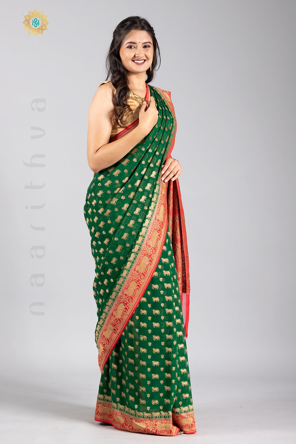 GREEN WITH RED - PURE HANDLOOM GEORGETTE BANARAS IN PICHWAI ANTIQUE ZARI WEAVING WITH CONTRAST BORDER & BLOUSE