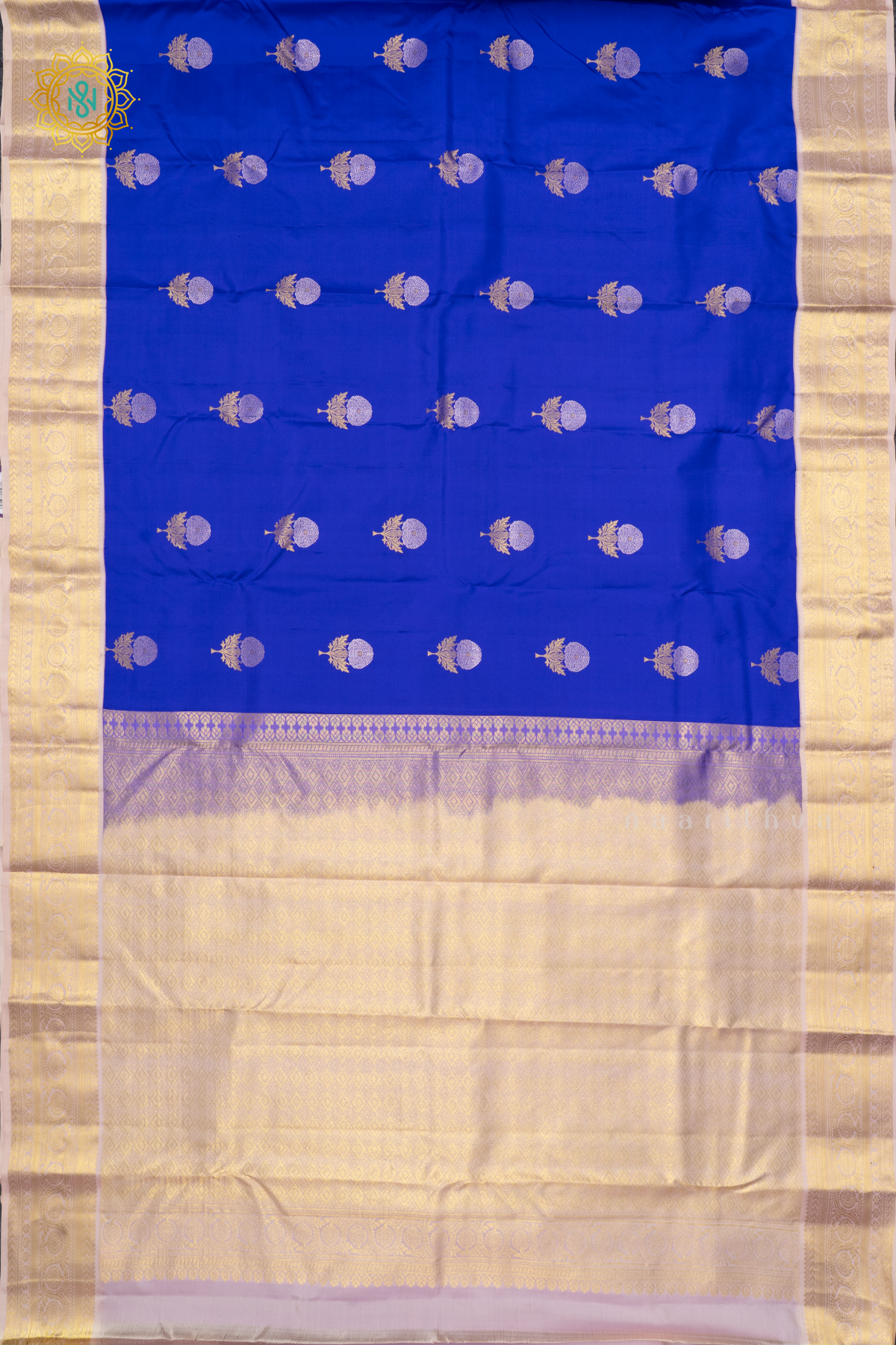 ROYAL BLUE WITH WHITE - PURE KANJIVARAM SILK