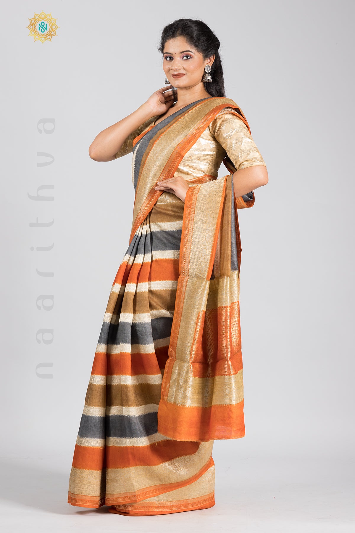 RANGKAAT - PURE TUSSAR SILK IN STRIPES PATTERN WITH ZARI WOVEN CONTRAST BORDER AND WOVEN CONTRAST BLOUSE