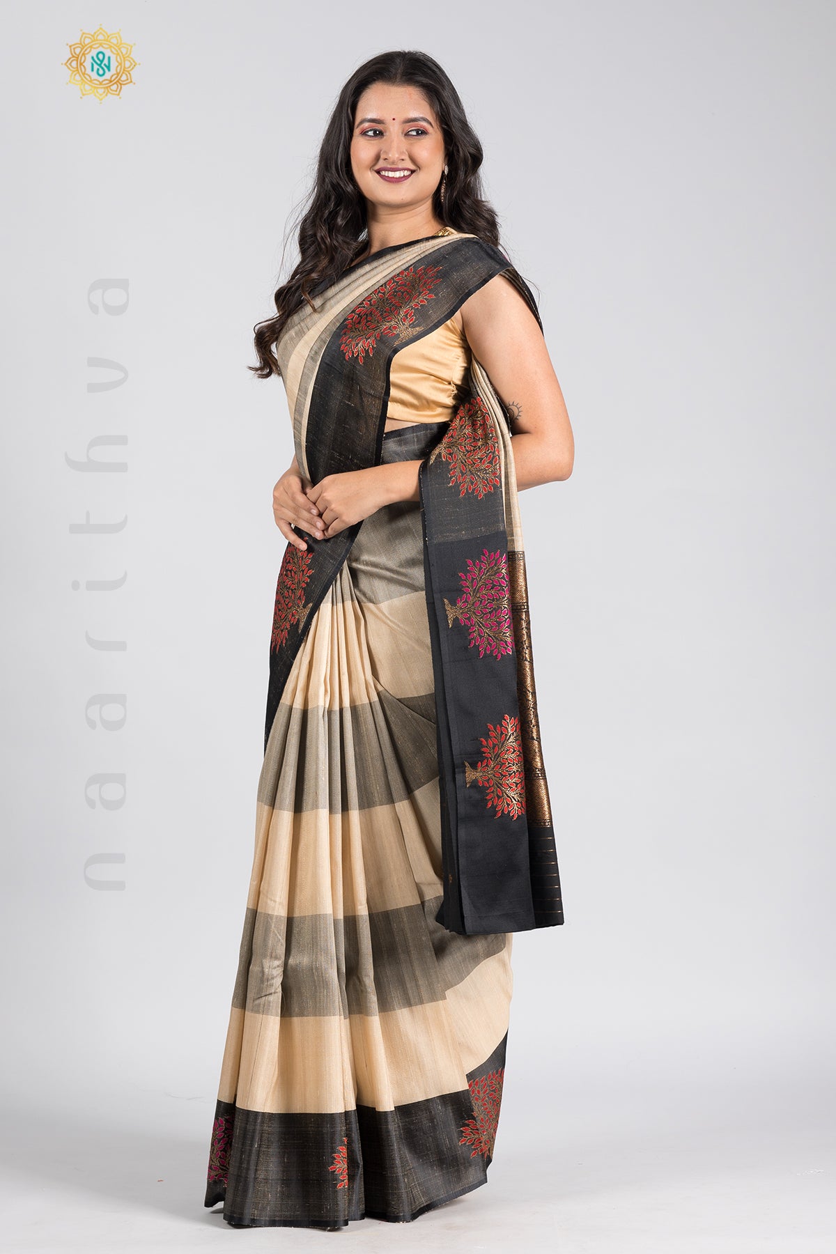 CREAM WITH BLACK - PURE TUSSAR SILK WITH THREAD WOVEN MOTIFS IN SATIN BORDER & ZARI WOVEN PALLU