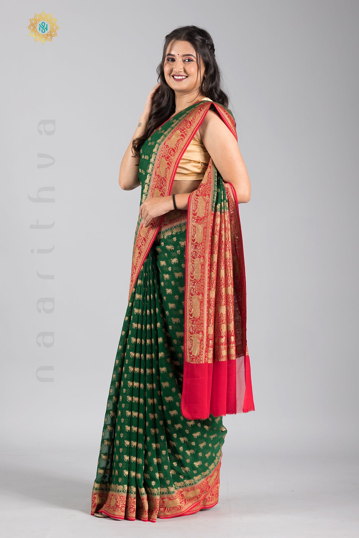 GREEN WITH RED - PURE HANDLOOM GEORGETTE BANARAS IN PICHWAI ANTIQUE ZARI WEAVING WITH CONTRAST BORDER & BLOUSE