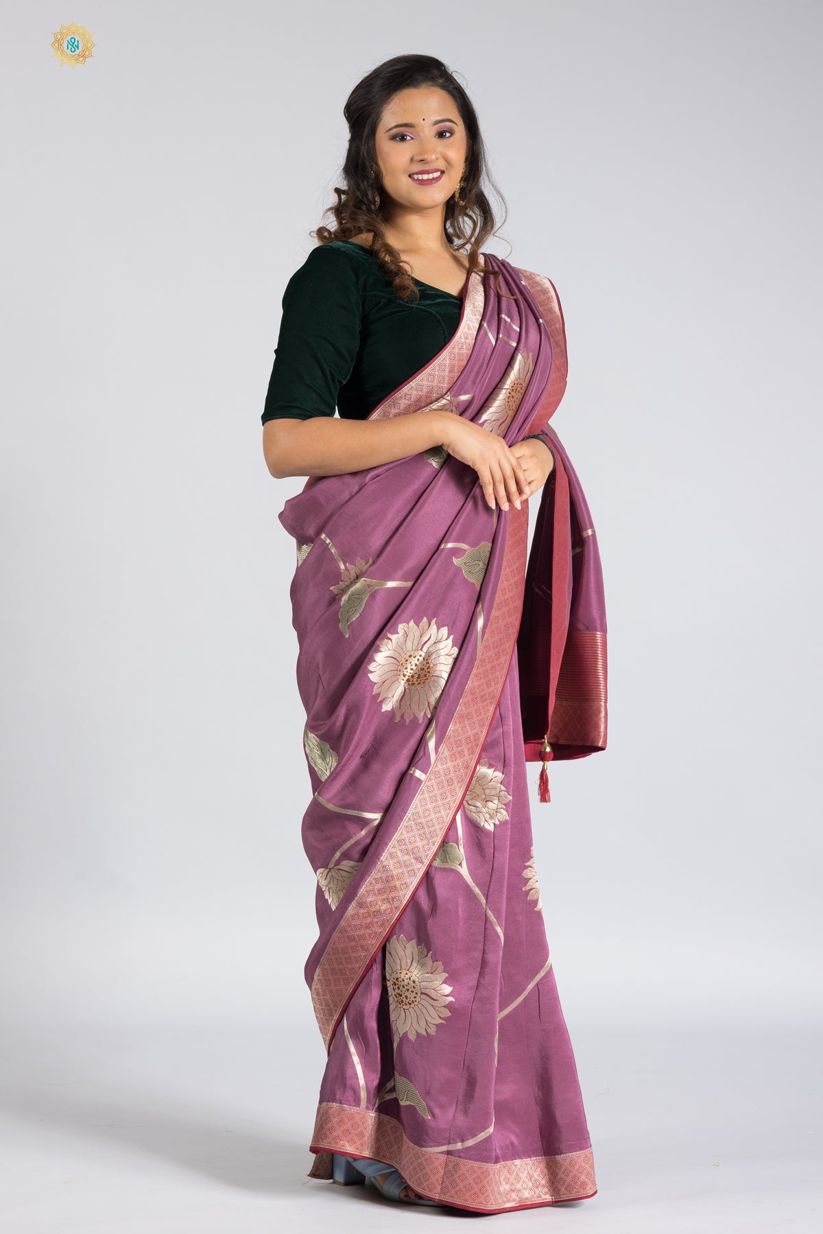 LILAC - DESIGNER DOLA SILK WITH ZARI WOVEN MOTIFS & SELF BLOUSE