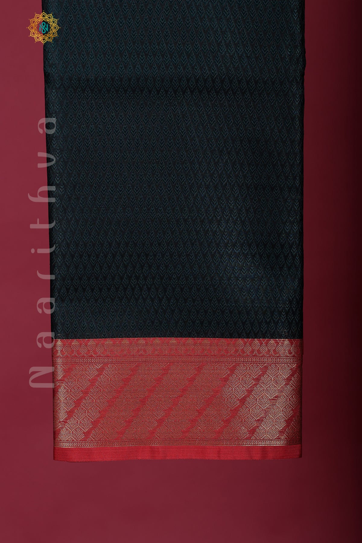 BLACK WITH RED - KORA TANCHOI SILK - SMALL BORDER