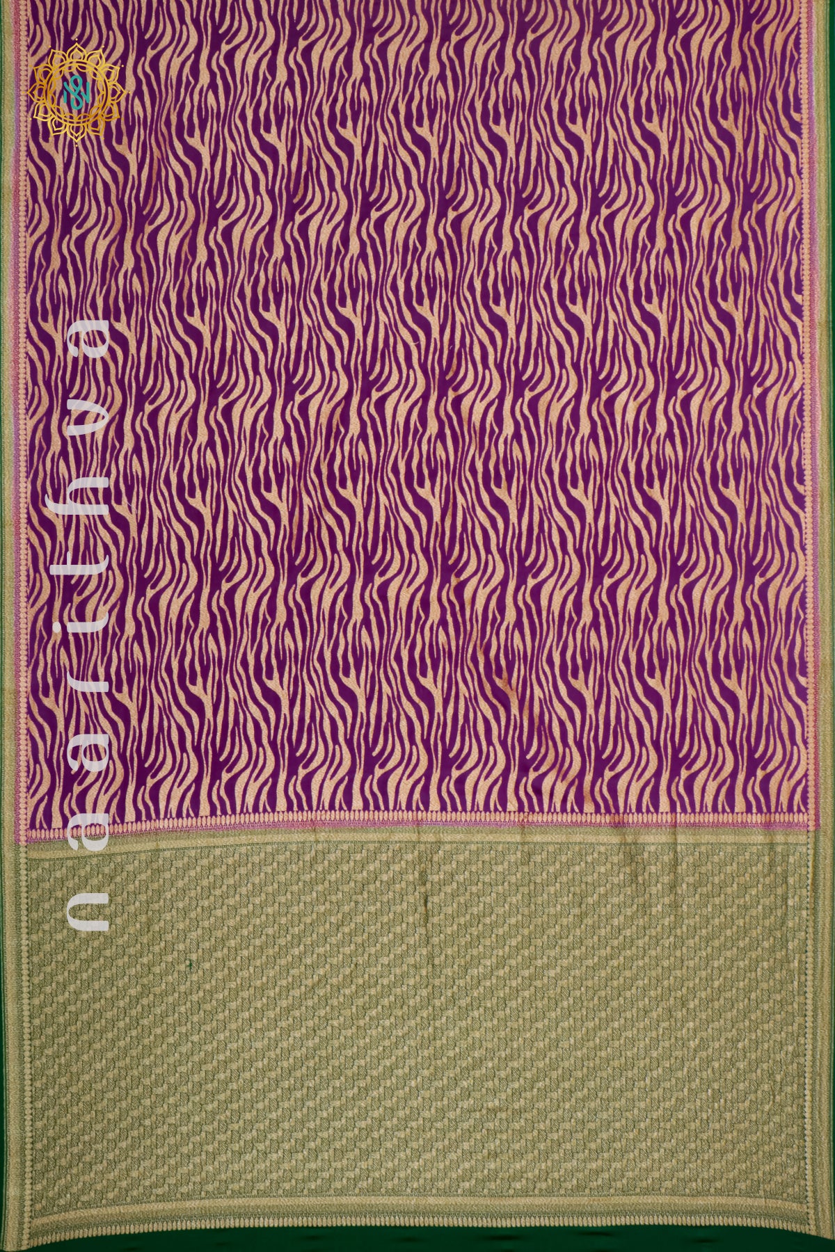 GREEN WITH MAGENTA - PURE BANARASI CREPE