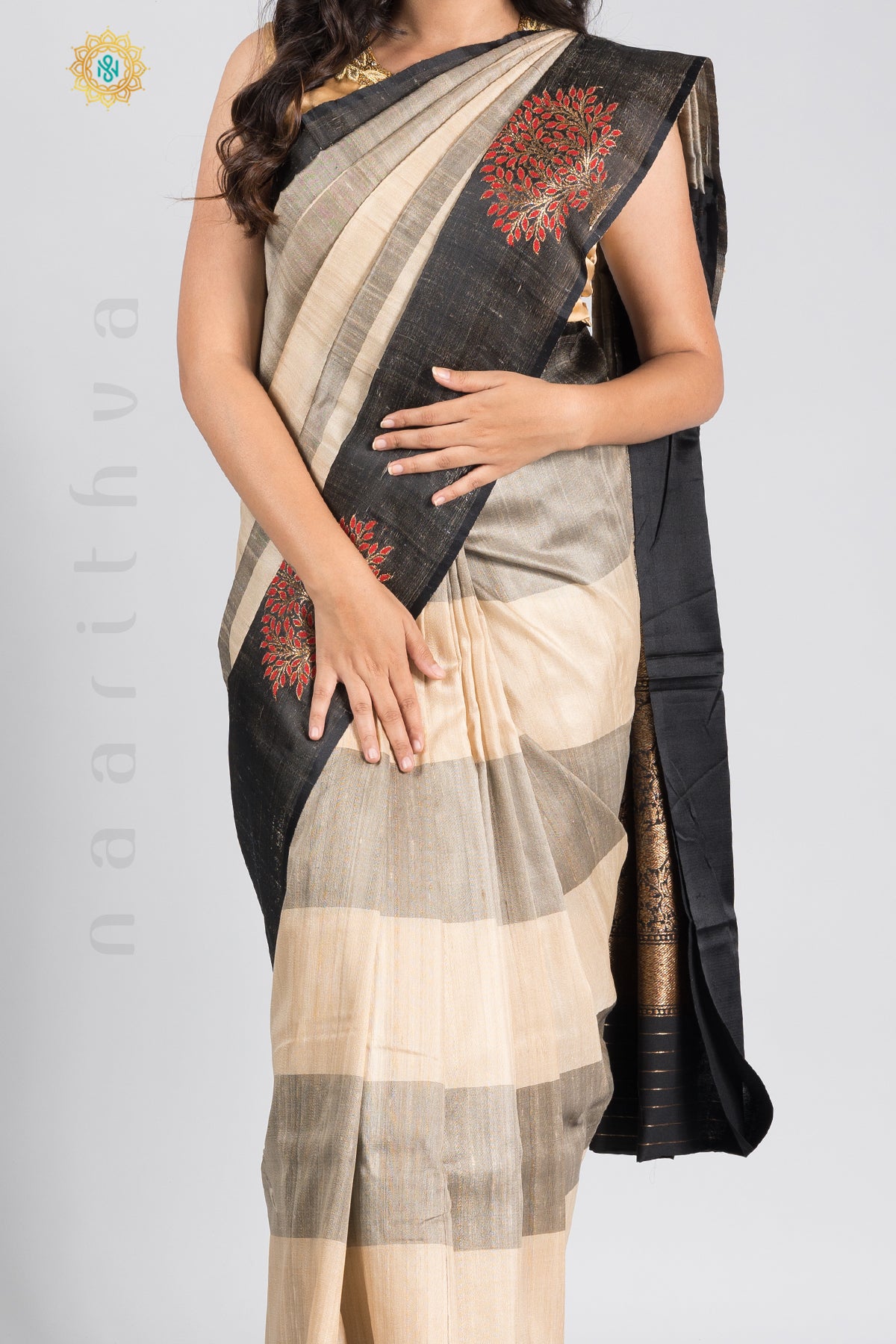 CREAM WITH BLACK - PURE TUSSAR SILK WITH THREAD WOVEN MOTIFS IN SATIN BORDER & ZARI WOVEN PALLU