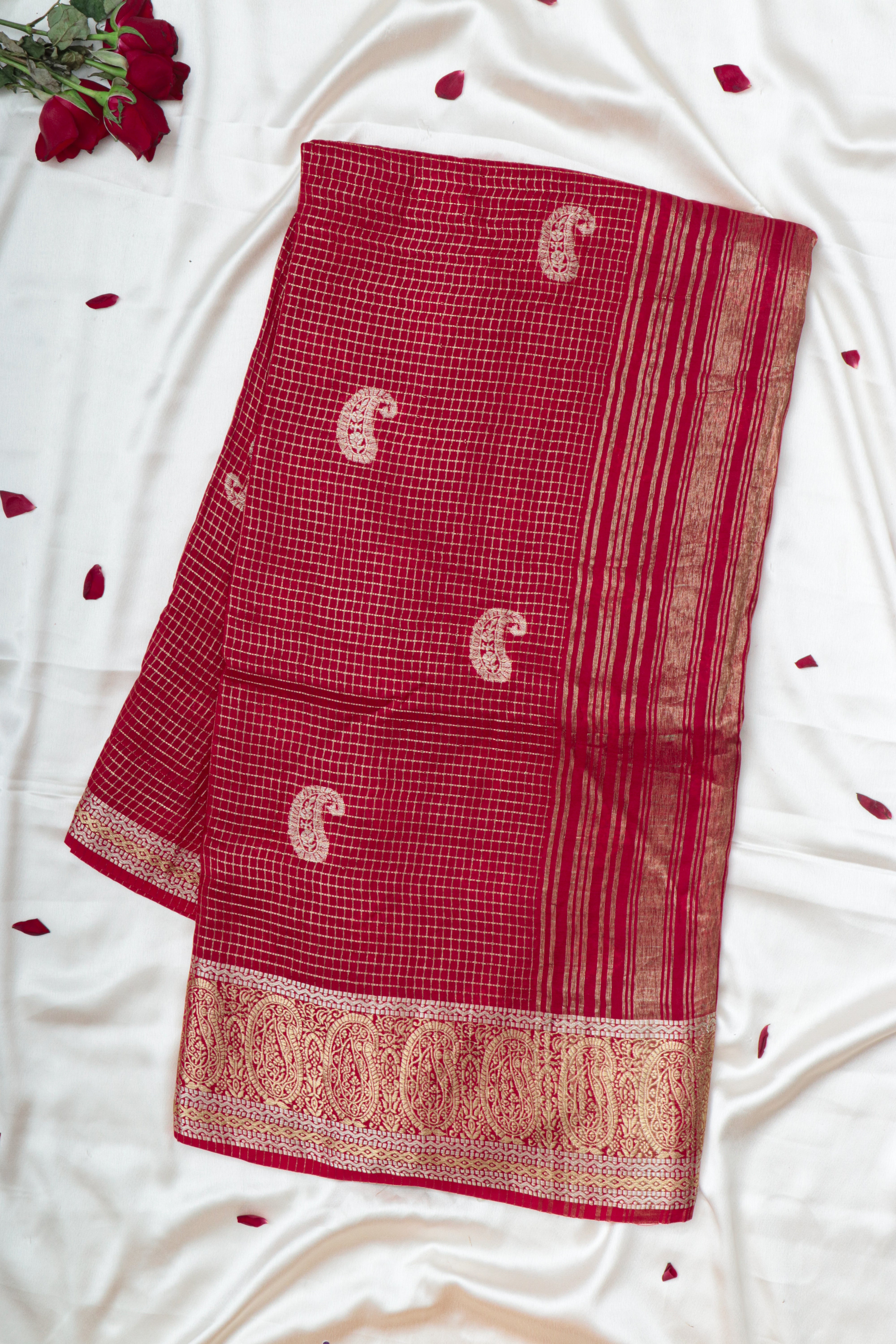 RED WITH GREEN - DOLA SILK