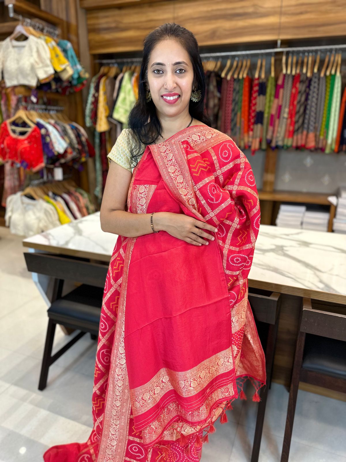 RED - SEMI CREPE GEORGETTE