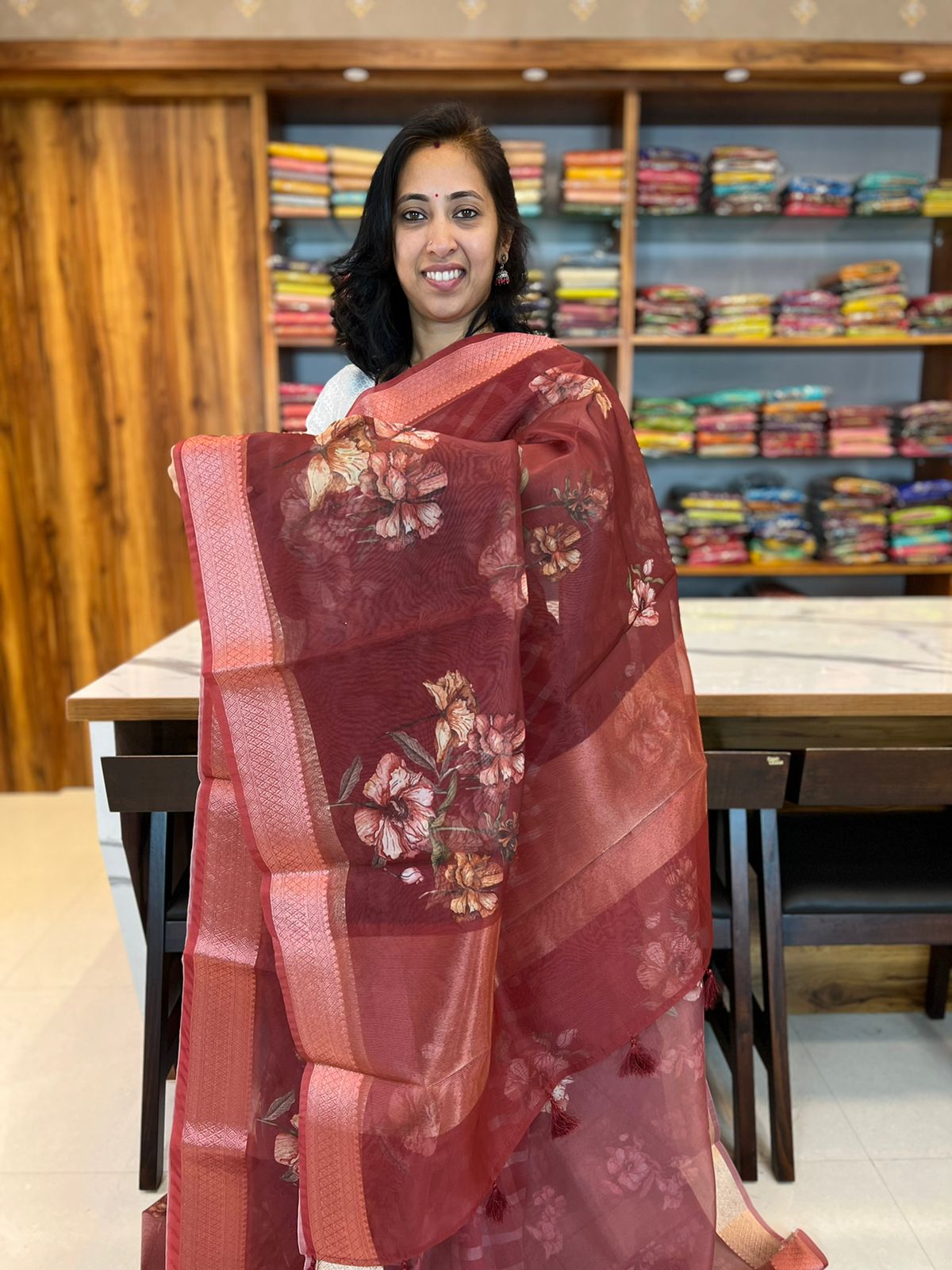 SEMI ORGANZA WITH DIGITAL PRINTS ALLOVER WITH ZARI WOVEN BORDER AND PRINTED BLOUSE IN MAROON