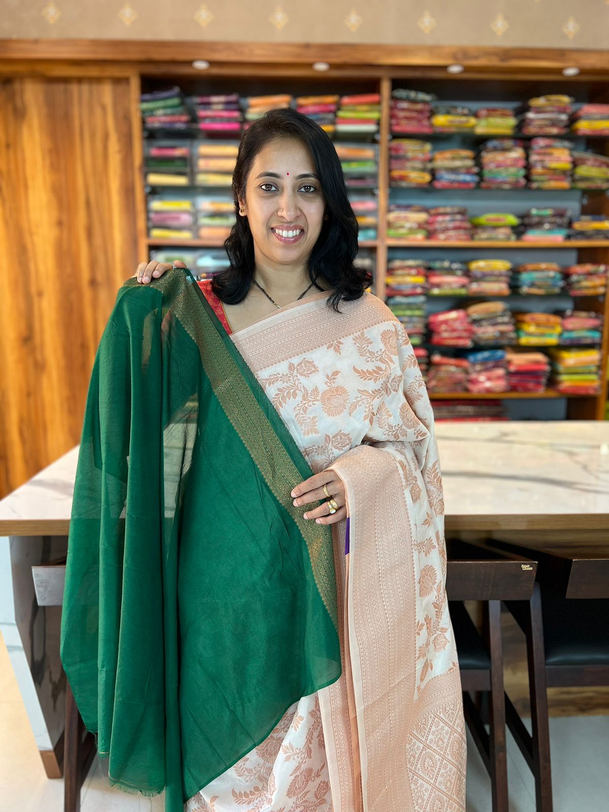 OFF WHITE WITH GREEN - SEMI CREPE GEORGETTE WITH CONTRAST BLOUSE
