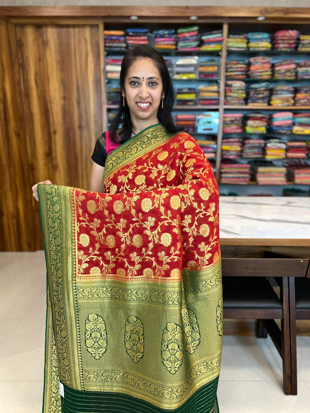 RED WITH GREEN - SEMI GEORGETTE WITH GOLD ZARI WOVEN JAAL PATTERN AND CONTRAST BORDER
