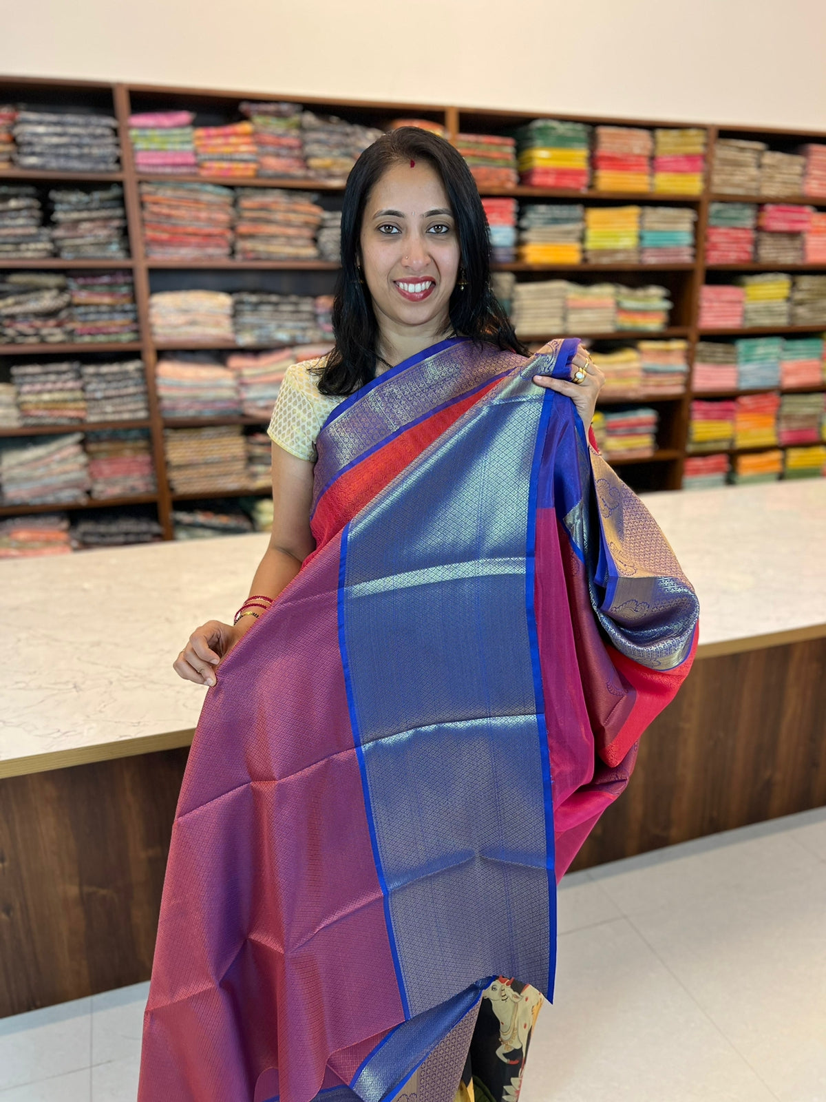 Shalini Nithin in Purple and Pink Kanjeevaram Saree | Pink blouse designs,  Wedding blouse designs, Indian bridal fashion